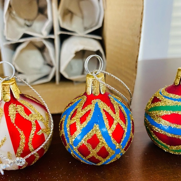 Mini glass ornaments - Picture 5 of 8